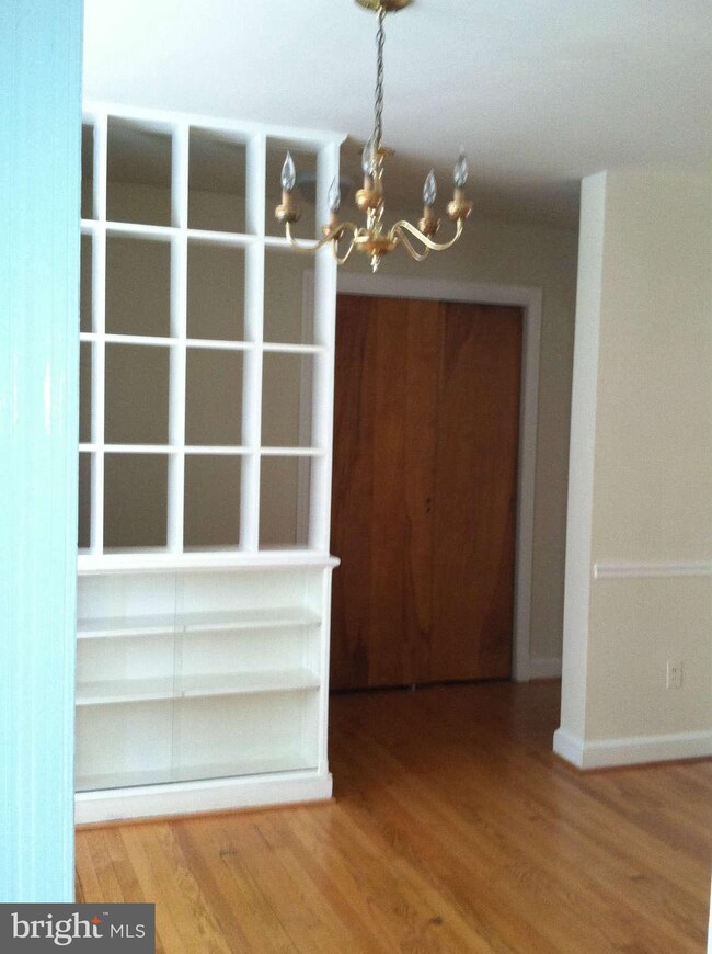 2117 Keating St, Temple Hills, MD 20748 - photo 4