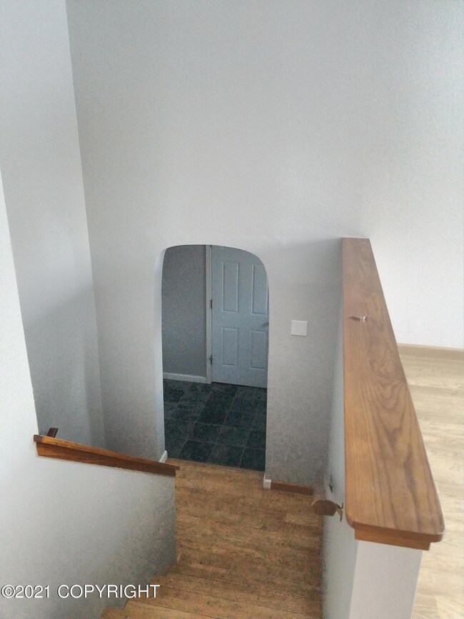 upstairs view to entry