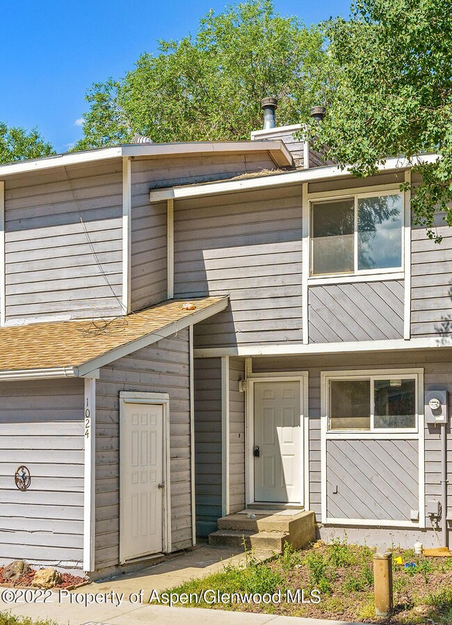 1024 E 7th St, Craig, CO 81625 - photo 2