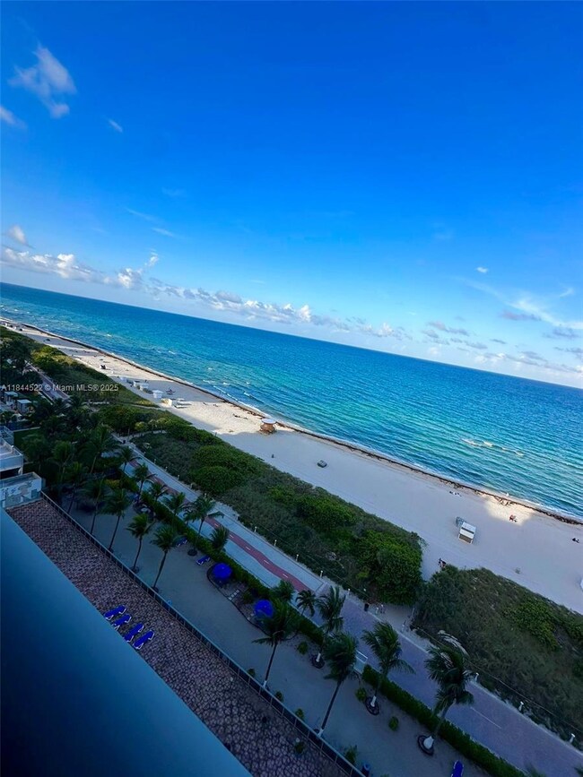 Maison Grande unit 1517, Miami Beach, FL 33140 - photo 2