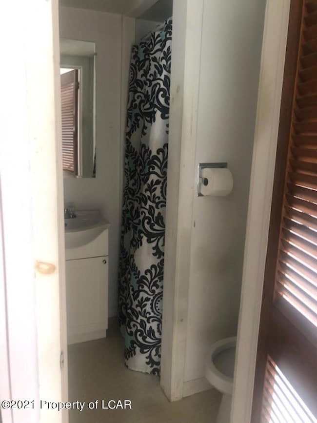 39 Ensign St, Wyoming, PA 18644 - photo 7