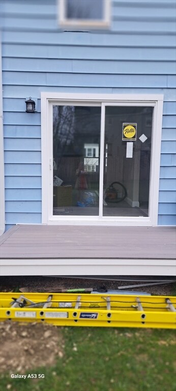 128 Uncatena Ave unit 1, Worcester, MA 01606 - photo 3