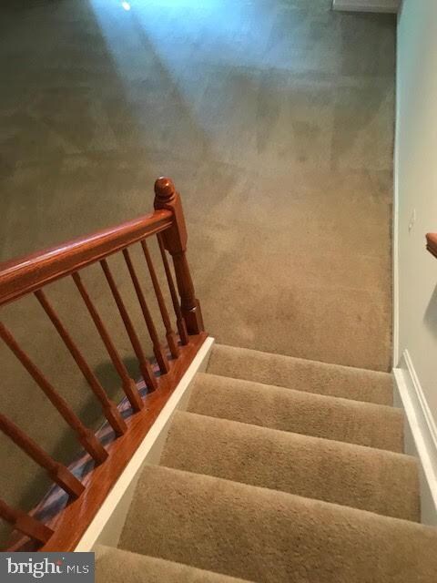 12039 Kemps Landing Cir, Manassas, VA 20109 - photo 5