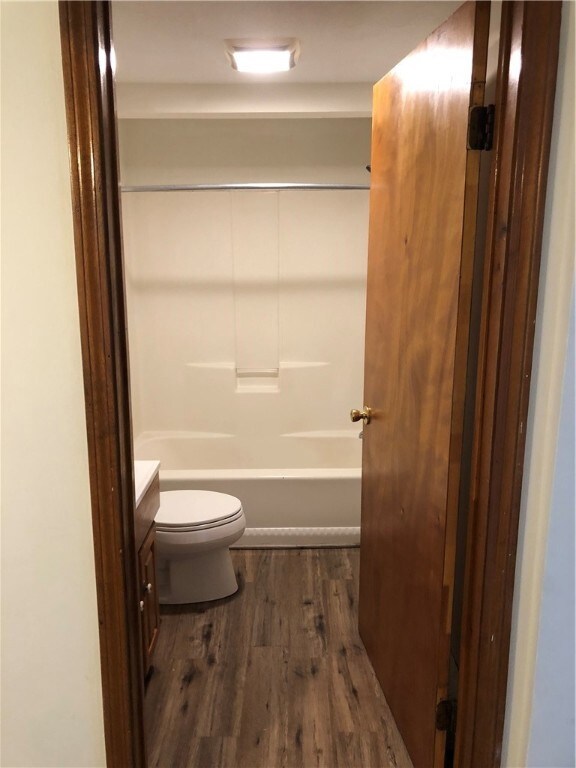 1060 Douglas Ave unit 2, Providence, RI 02904 - photo 6