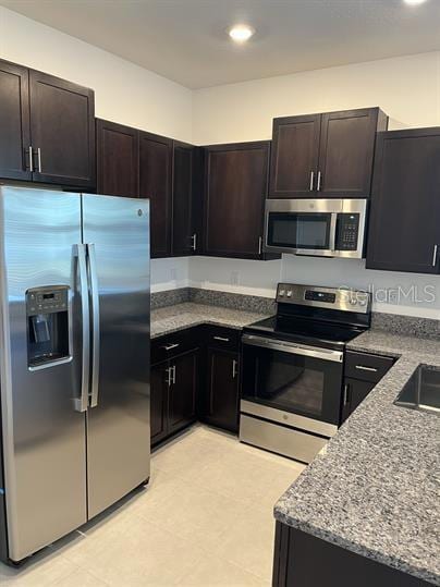 14372 Editors Note St, Ruskin, FL 33573 - photo 2