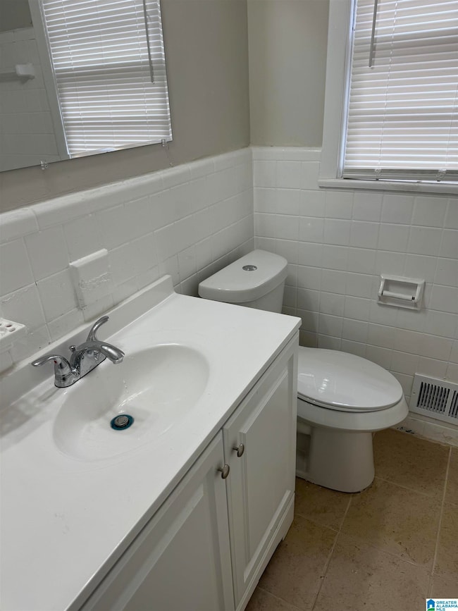 2533 7th St NE, Center Point, AL 35215 - photo 5