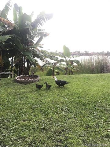 15011 SW 69th St, Miami, FL 33193 - photo 4