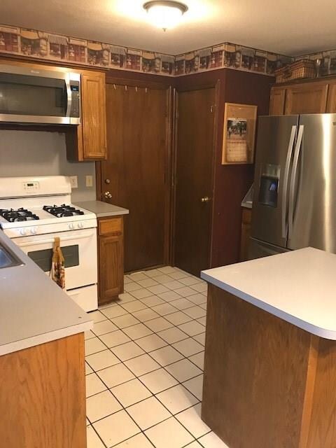 3904 Coopers Hawk Dr, Norman, OK 73072 - photo 3