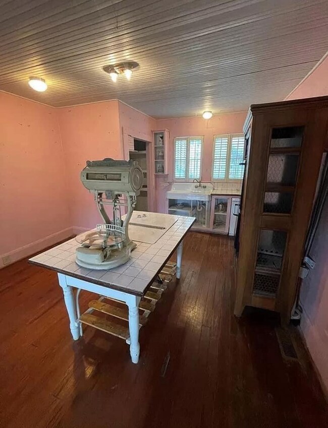 801 S Main St, Fitzgerald, GA 31750 - photo 5