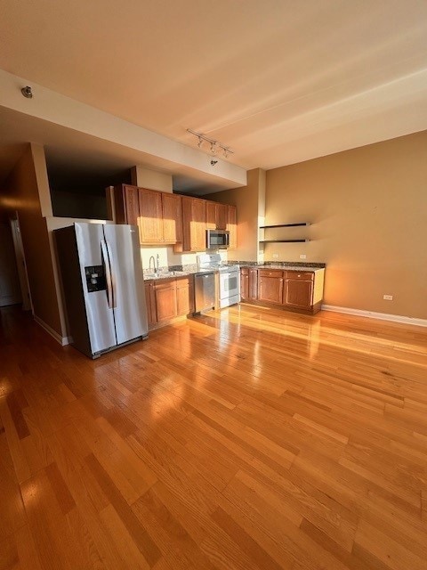 Metropolis unit 1206, Chicago, IL 60603 - photo 2
