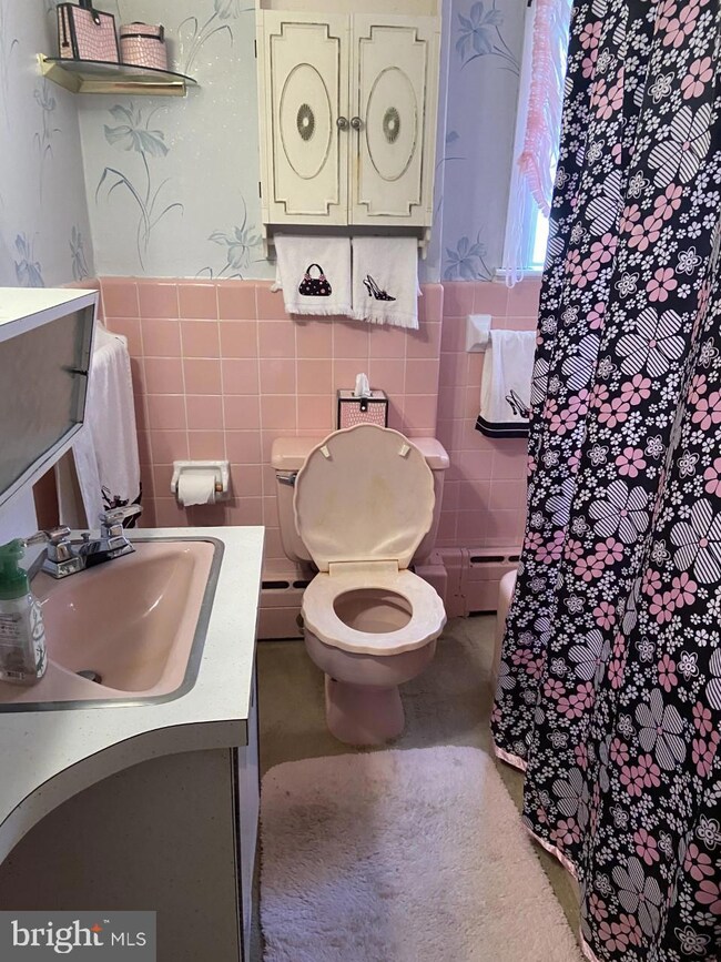 4423 E Thompson St, Philadelphia, PA 19137 - photo 6