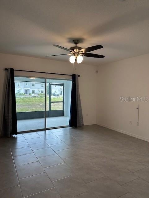 1163 Sand Torch Cir, Davenport, FL 33837 - photo 4