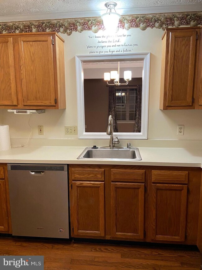 303 Stafford Mews Ln, Stafford, VA 22556 - photo 5