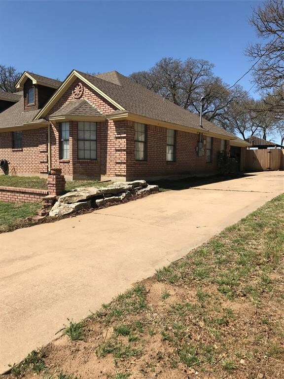 226 Sanchez Creek Ct, Weatherford, TX 76088 - photo 2