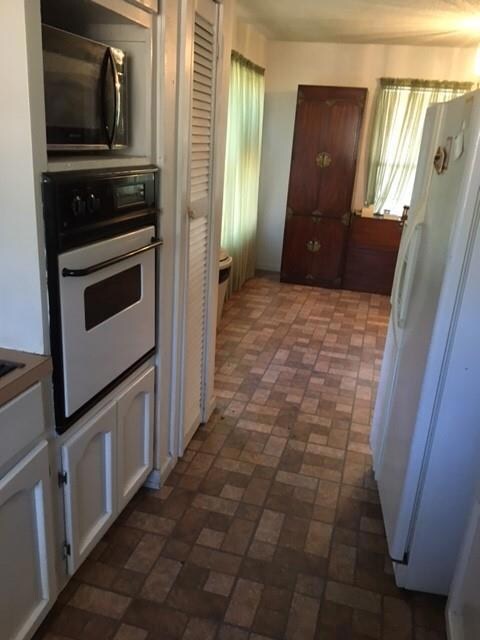 Kitchen/dining view