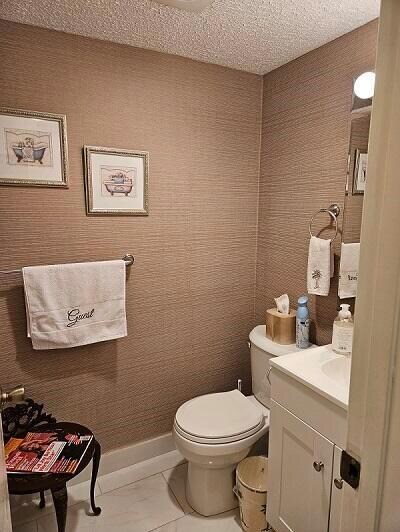 300 Village Green Cir S unit 4060, Palm Springs, FL 33461 - photo 7