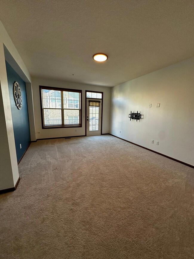 17089 72nd Ave N unit 4205, Osseo, MN 55311 - photo 7