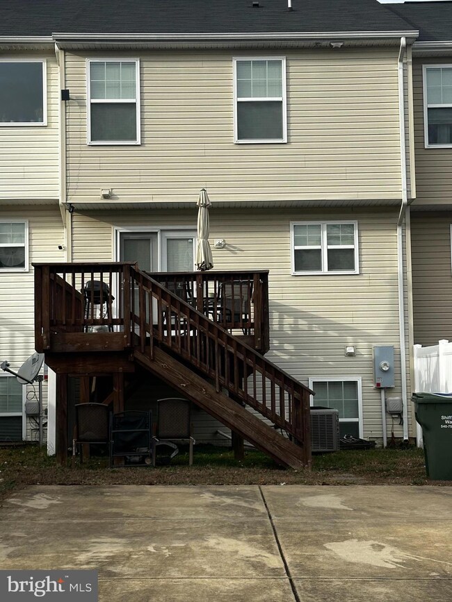 7306 Statesman Blvd, Ruther Glen, VA 22546 - photo 4