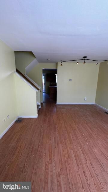 16932 Toms River Loop, Dumfries, VA 22026 - photo 4