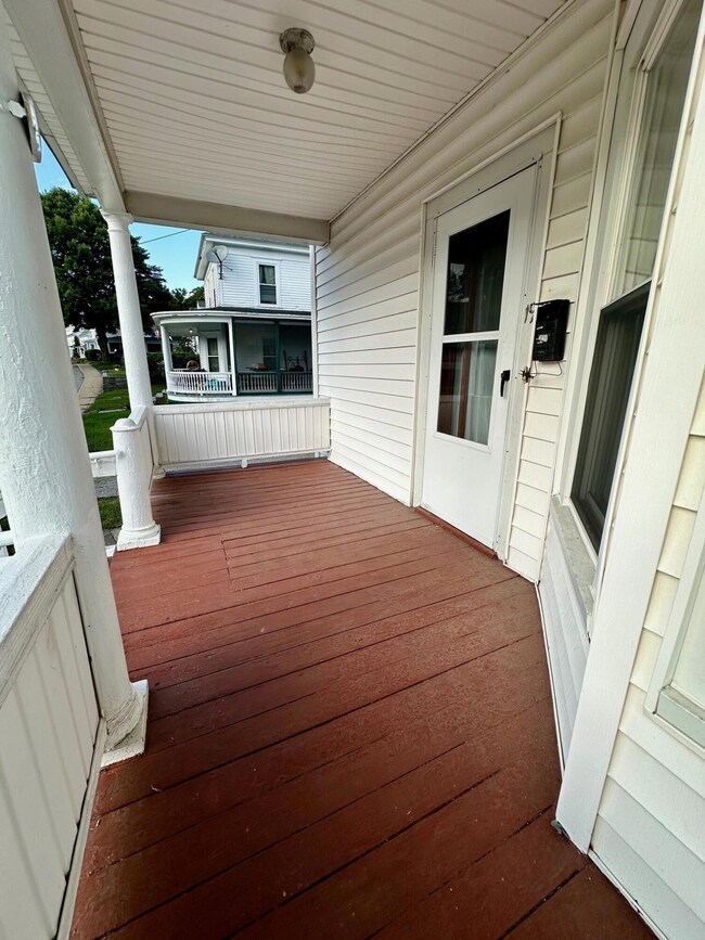 front porch_IMG_3507
