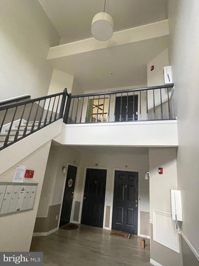 14306 Bowsprit Ln unit 11, Laurel, MD 20707 - photo 2