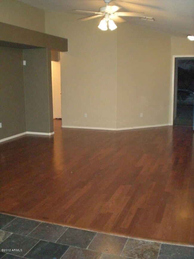 9724 E Kiva Ave, Mesa, AZ 85209 - photo 3