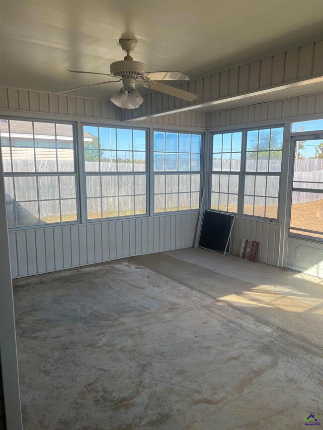 202 Chasen Ct, Byron, GA 31008 - photo 4