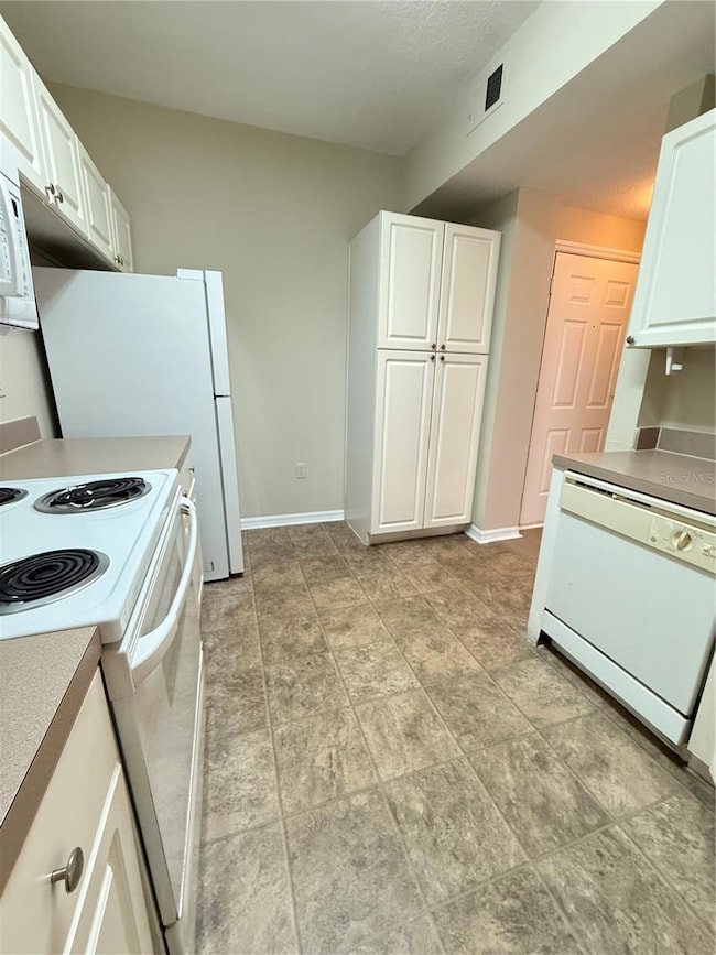 5524 Metrowest Blvd unit 312, Orlando, FL 32811 - photo 3