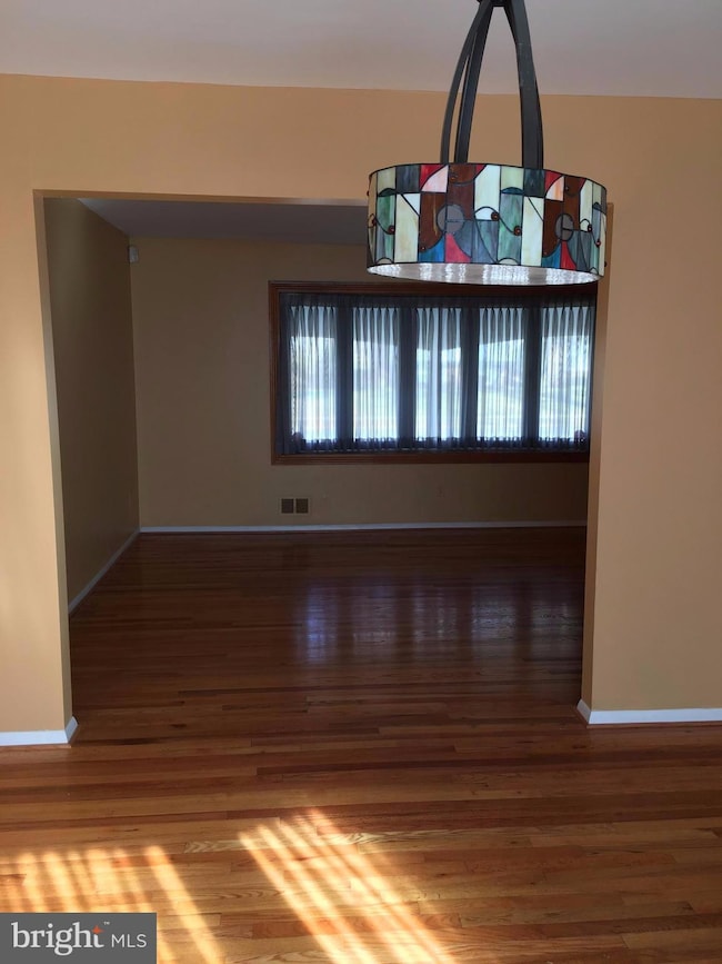 7403 Newburg Dr, Lanham, MD 20706 - photo 6