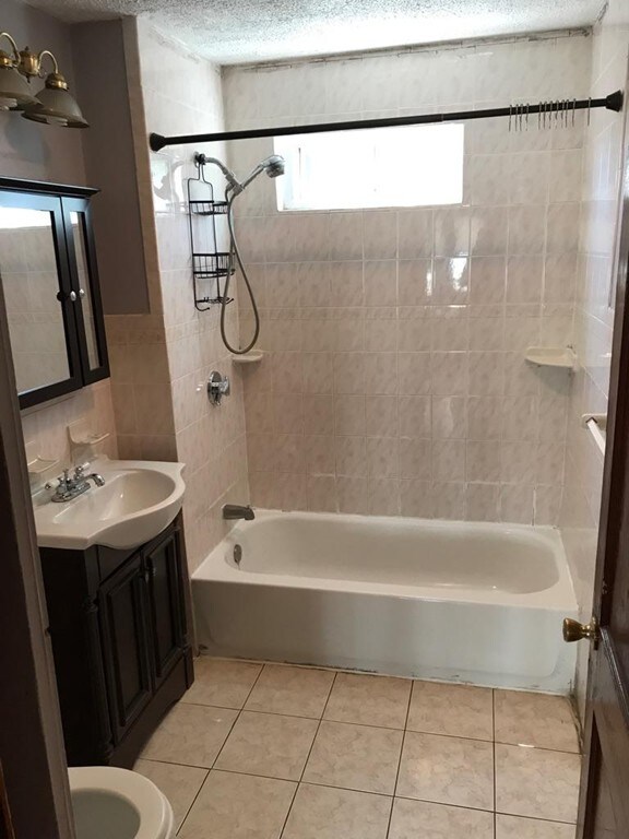 3 Trinity Terrace unit 2, Lynn, MA 01902 - photo 3