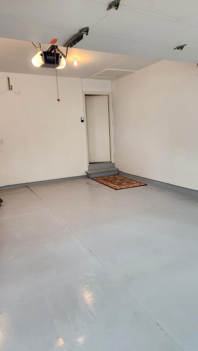 2148 Tuliptree Ave, Columbus, OH 43229 - photo 5