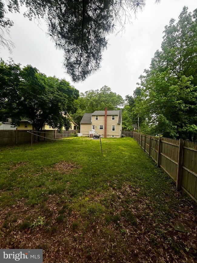 561 High St, Woodbury, NJ 08096 - photo 2