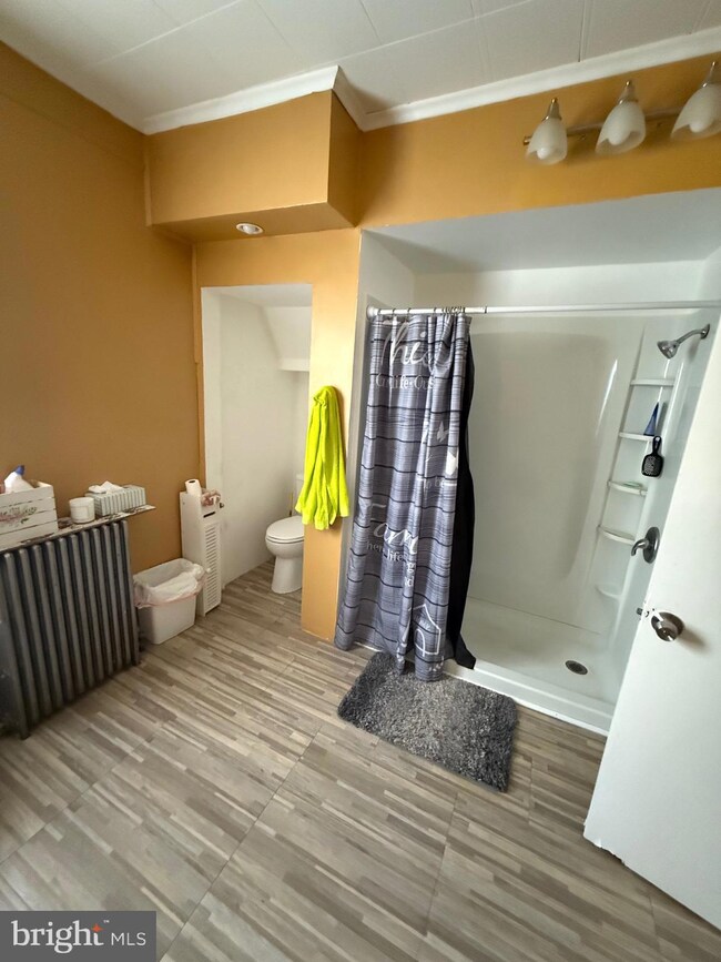 201 Browning Ln, Brooklawn, NJ 08030 - photo 2