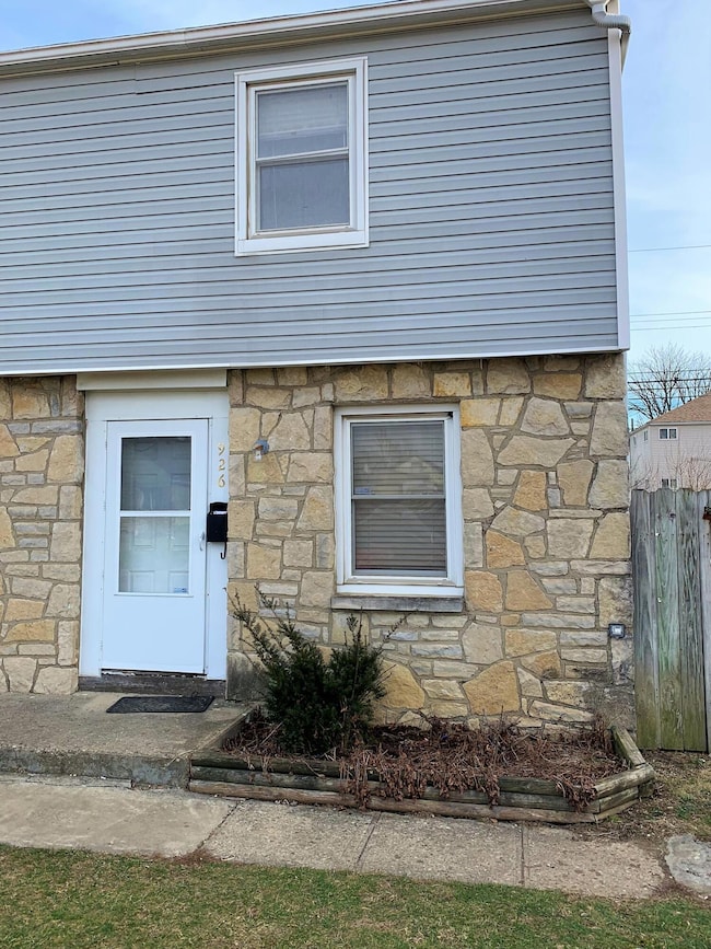 924 S Harris Ave unit 926, Columbus, OH 43204 - photo 2