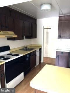 134 Roberts Ln unit 300, Alexandria, VA 22314 - photo 3