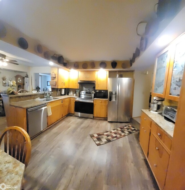 1471 255th St, Eagle Grove, IA 50533 - photo 5