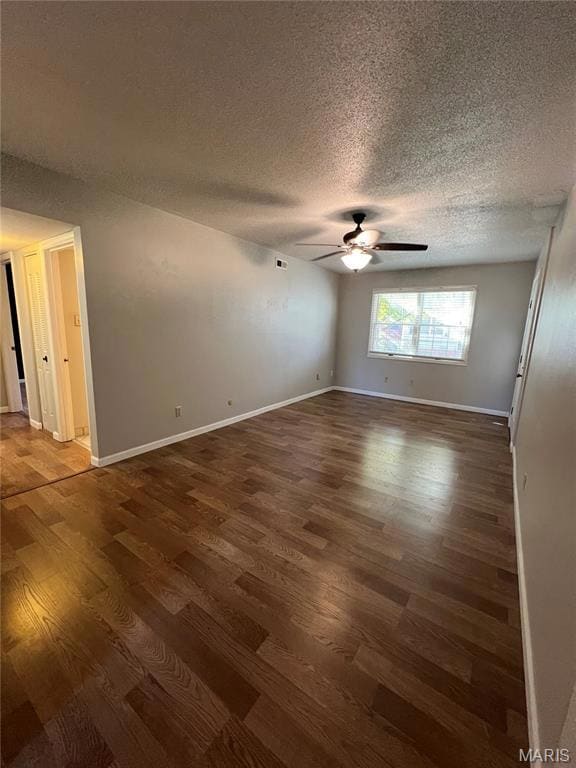 9040 W Swan Cir unit 9040, Saint Louis, MO 63144 - photo 7