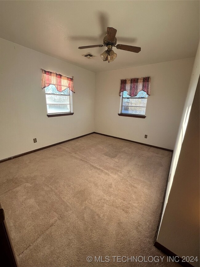 20 Pruitt St, Ardmore, OK 73401 - photo 7