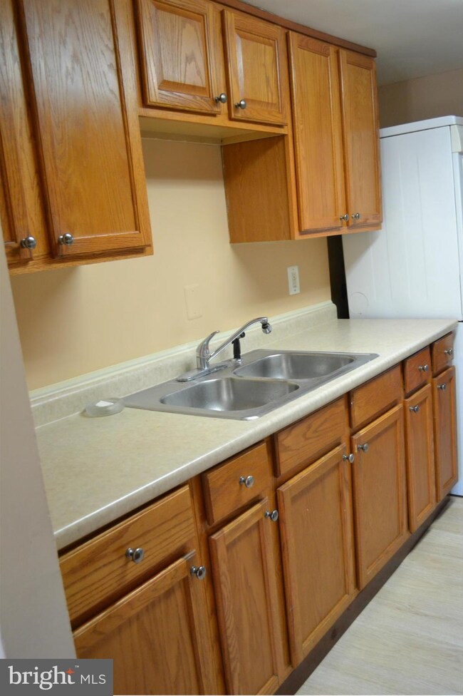 3021 Sigel Ct, Dumfries, VA 22026 - photo 7