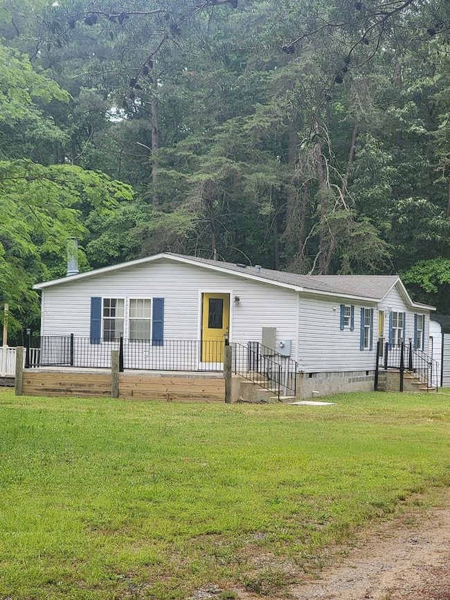 159 Dirt Bridge Rd, Topping, VA 23169 - photo 2