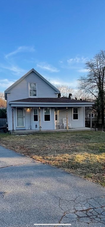 4 Theresa St, South Dartmouth, MA 02748 - photo 3