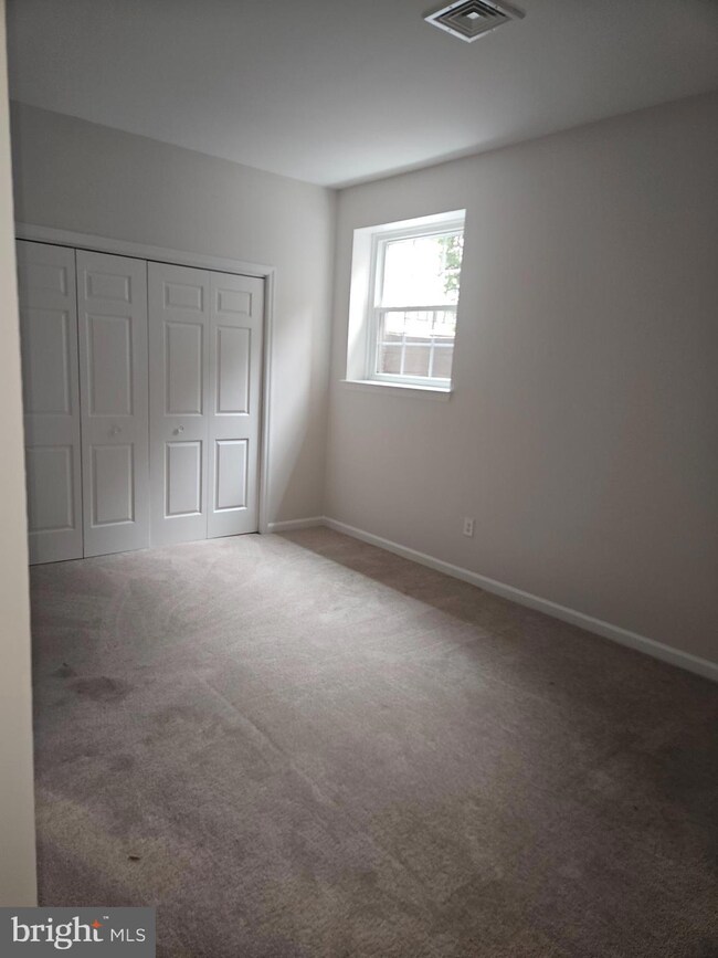 255 W Uwchlan Ave, Downingtown, PA 19335 - photo 6