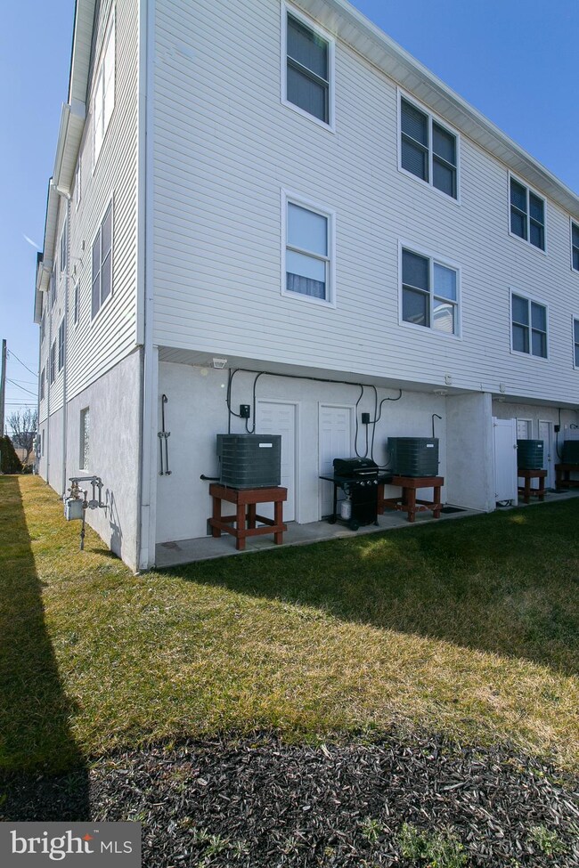 451 W Spicer Ave unit A, Wildwood, NJ 08260 - photo 6