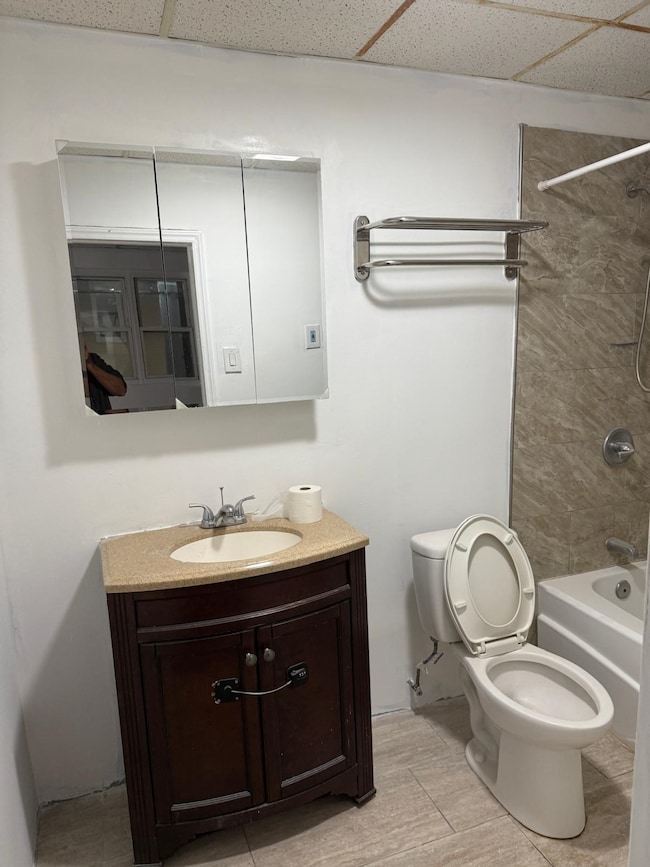 2300 Bergenline Ave unit 2, Union City, NJ 07087 - photo 3