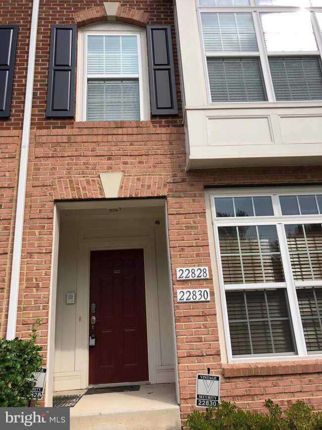 22828 Ferncrest Terrace, Broadlands, VA 20148 - photo 2