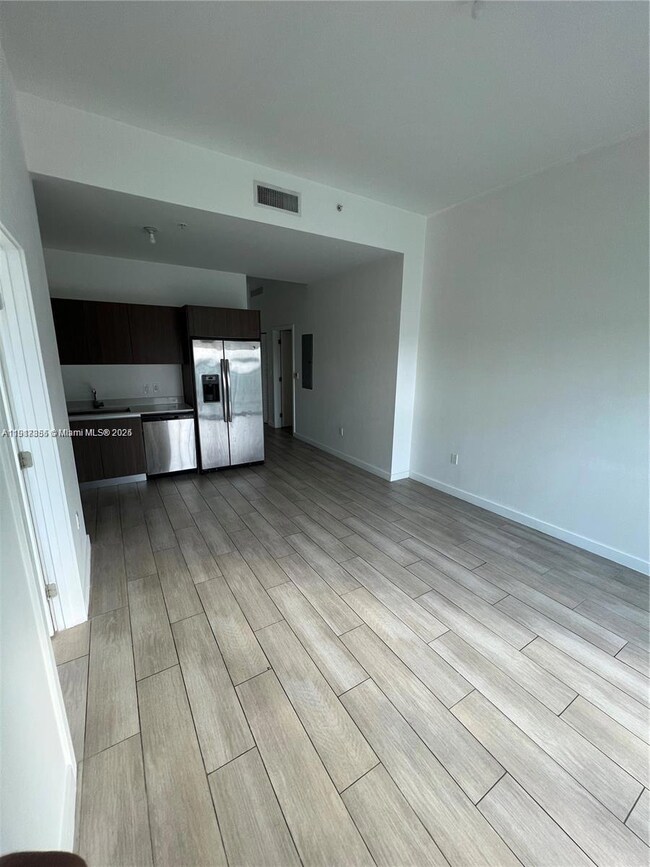 Le Parc at Brickell unit 412, Miami, FL 33129 - photo 2