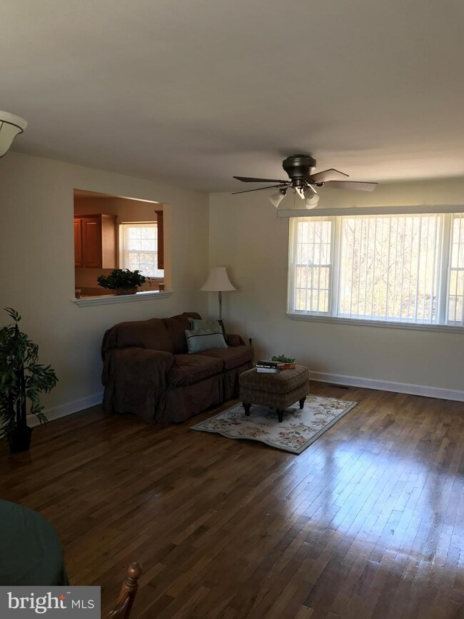 12115 Rousby Hall Rd, Lusby, MD 20657 - photo 2