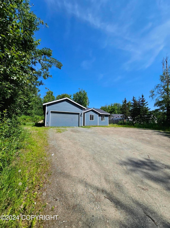 4279 S Timberland Loop