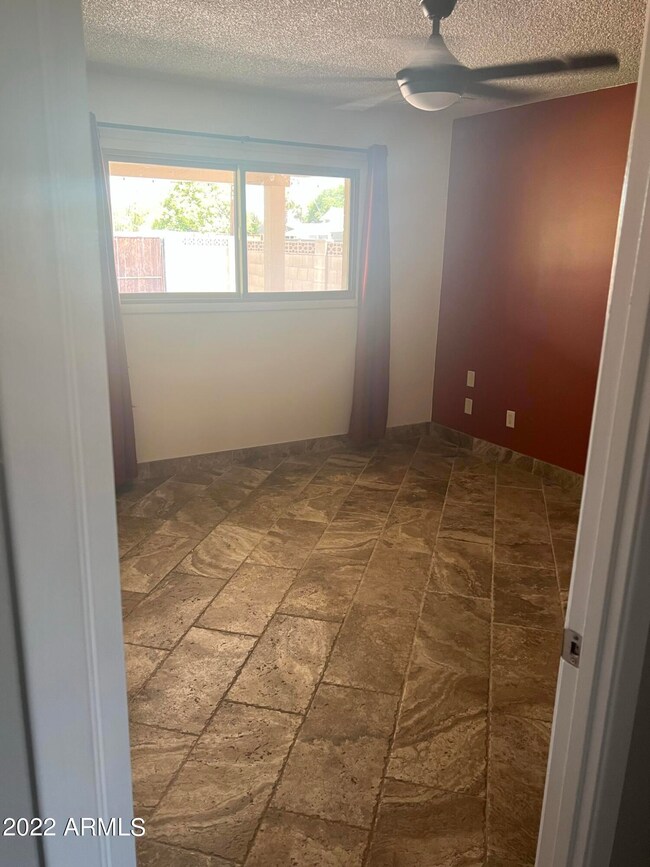 4711 S Grandview Ave, Tempe, AZ 85282 - photo 5