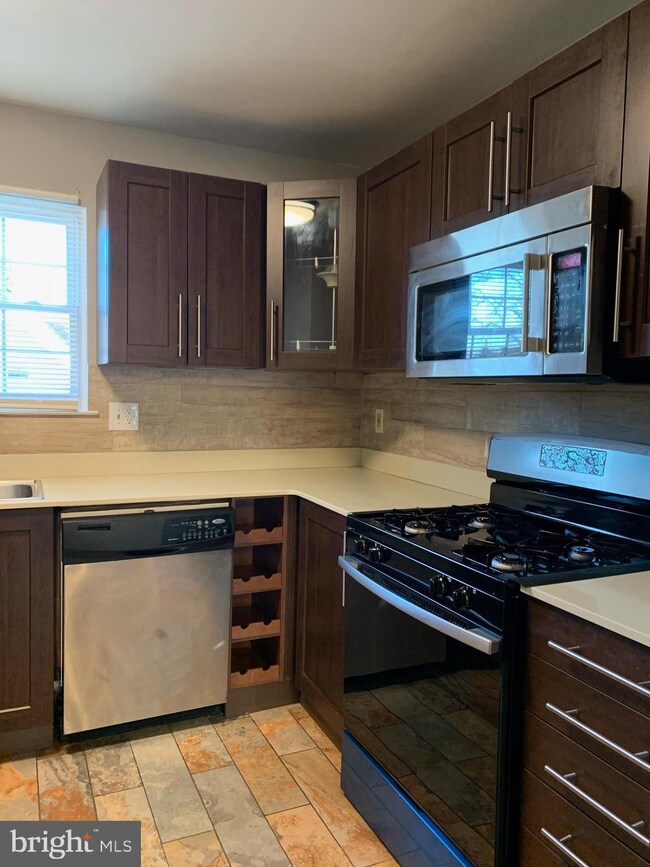 412 Dove Ct unit 412, Lumberton, NJ 08048 - photo 2